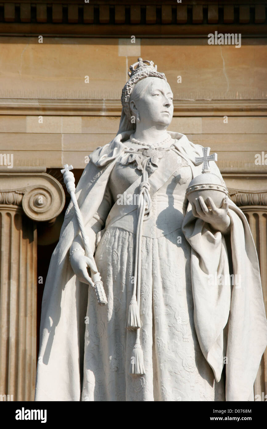 Queen Victoria statue detail Worcester Worcestershire England UK Stock