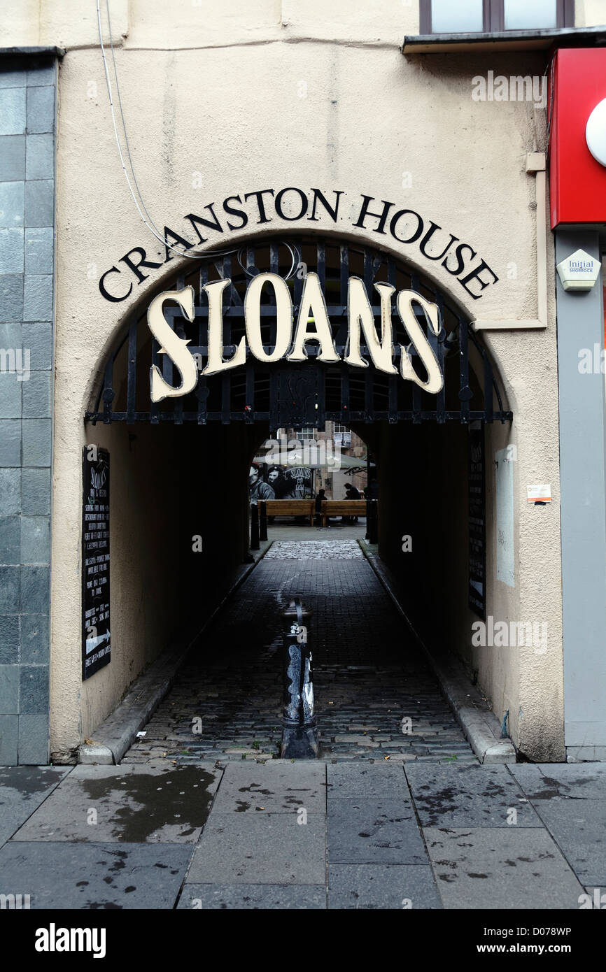 Entrance from Argyle Street to Sloans Bar and Restaurant, Cranston House, Glasgow city centre, Scotland, UK Stock Photo