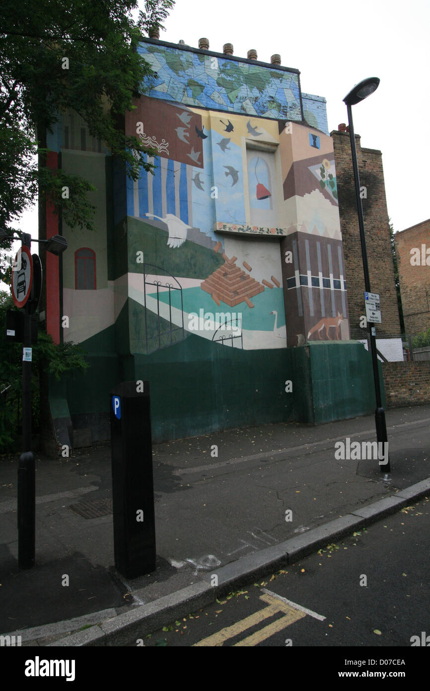 One of two murals on Bellefields Road by London Wall Public Art — 1987 Stock Photo