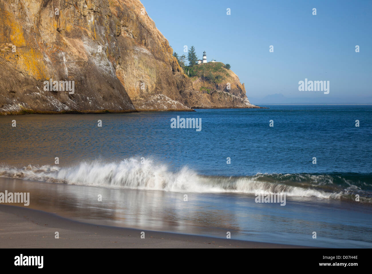 WA, Cape Disappointment State Park, Cape Disappointment lighthouse ...