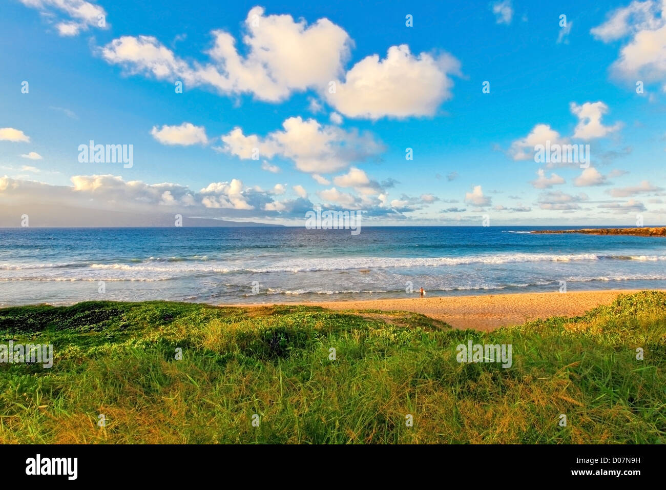 Hawaii beach sunset hi-res stock photography and images - Alamy