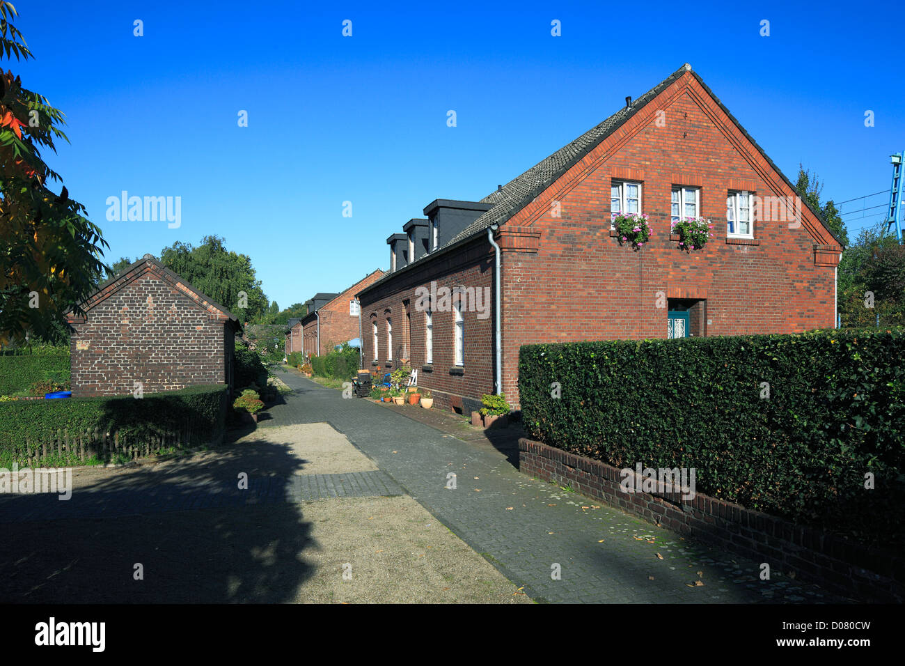 D-Oberhausen, Lower Rhine, Ruhr area, Rhineland, North Rhine-Westphalia, NRW, D-Oberhausen-Osterfeld, Eisenheim settlement, workers settlement, route of industrial heritage, stable and residential building at the Wesselkampstrasse Stock Photo