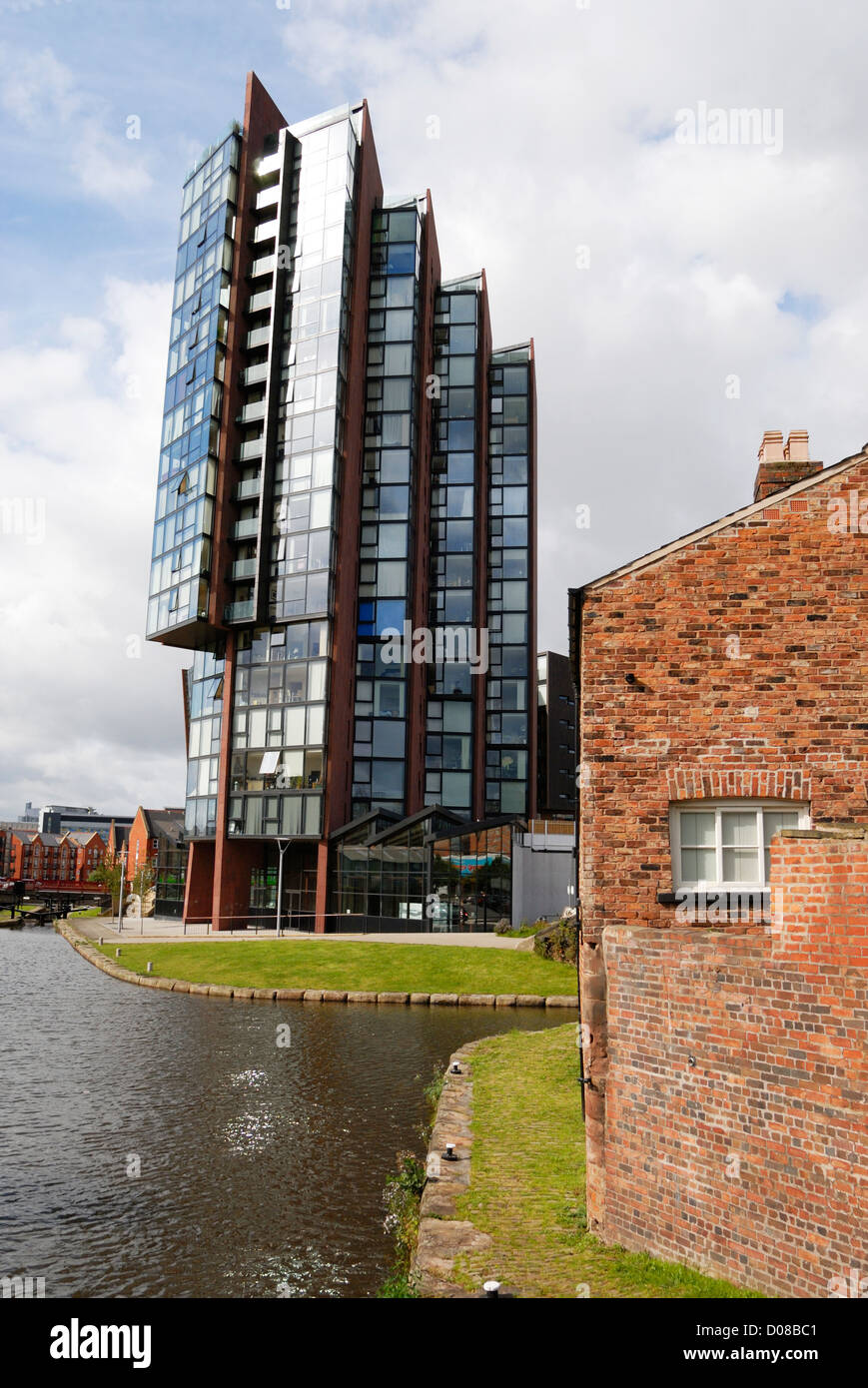 Islington Wharf, 151 Great Ancoats Street, Ancoats, Manchester a modern contemporary building of apartments. Stock Photo