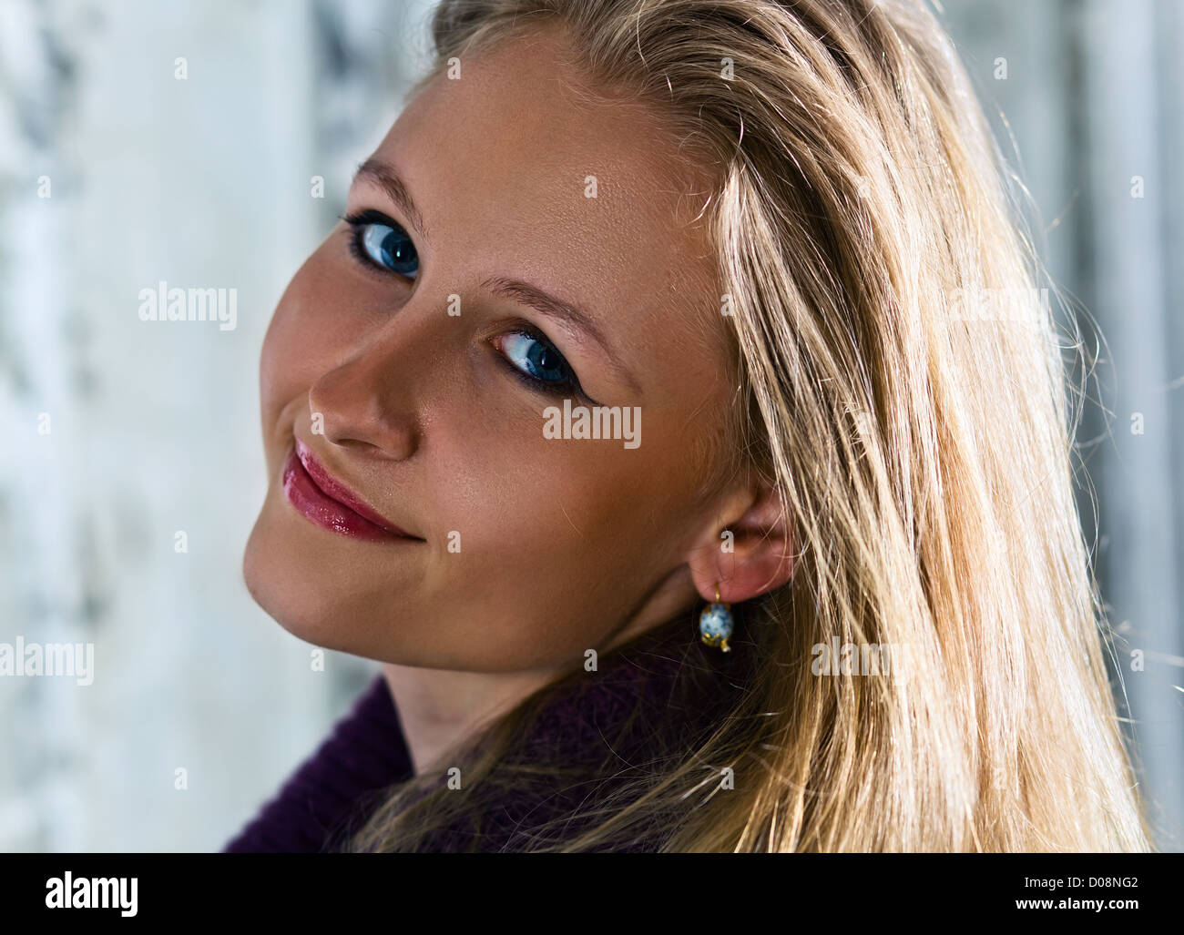 Portrait of the young beautiful woman with long hair Stock Photo - Alamy