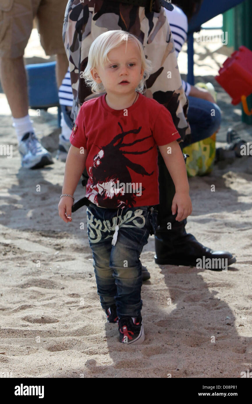 Zuma Rossdale Gwen Stefani and Gavin Rossdale take sons Zuma and