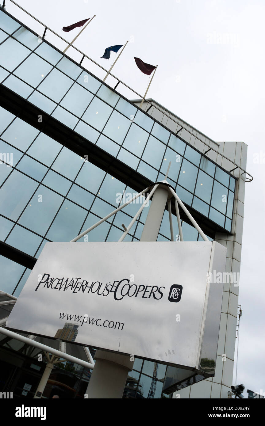 Price waterhouse cooper PwC sign outside building on canary wharf Stock Photo Alamy