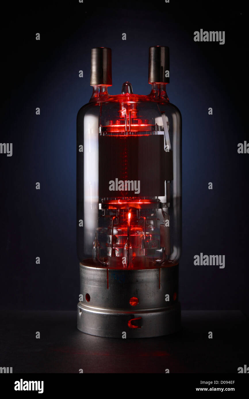 Vacuum Tube Glowing High Resolution Stock Photography and Images Alamy