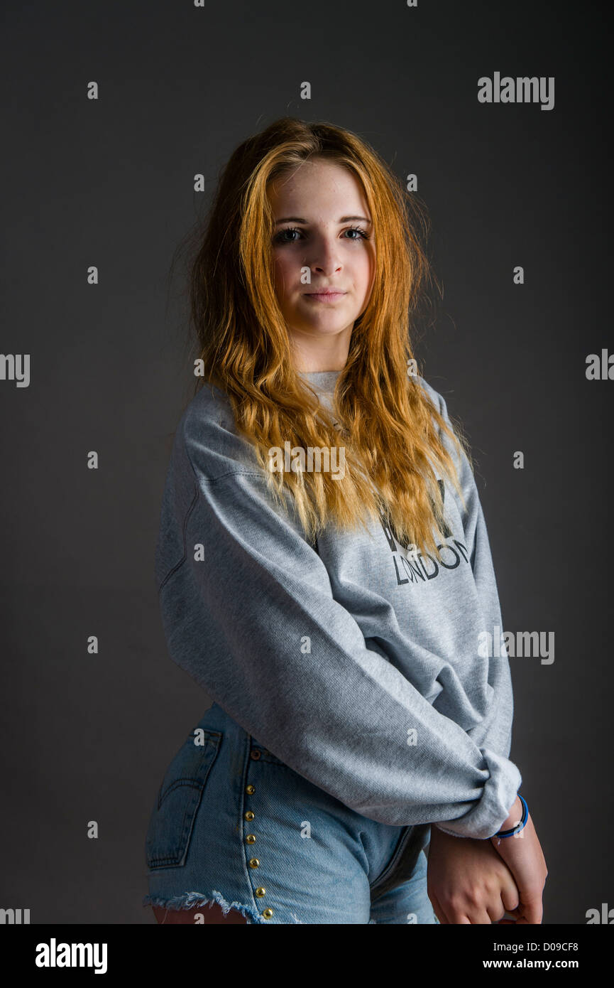 15 year old hi-res stock photography and images - Alamy