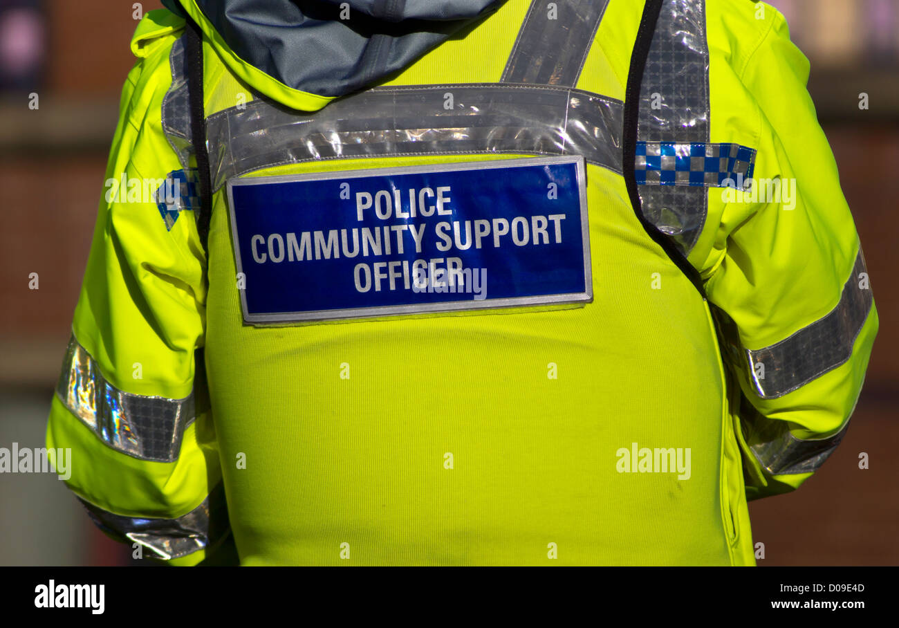 police-community-support-officer-stock-photo-alamy