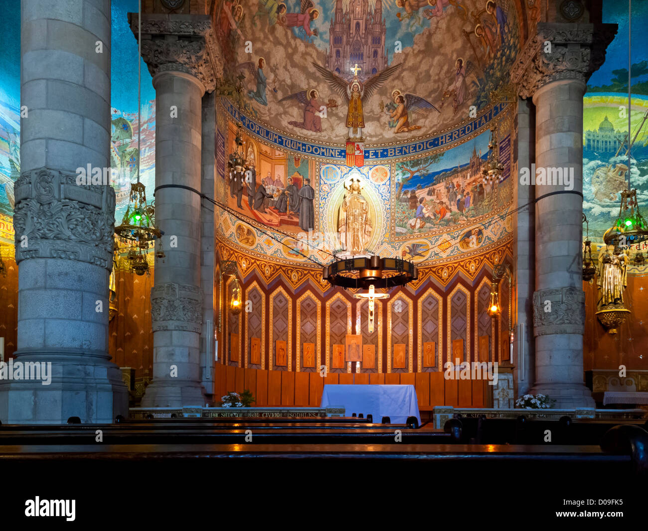 Interior view of the altar of Temple Expiatori del Sagrat Cor basilica church at Tibidabo Barcelona Spain built by Enric Sagnier Stock Photo