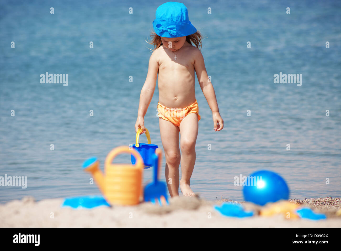 за голыми детьми на пляже фото 10