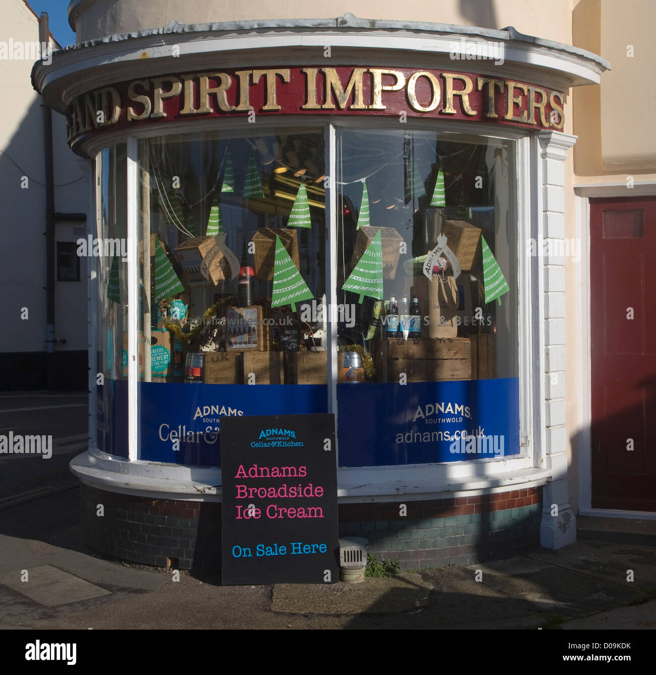 Adnam off licence shop Southwold Suffolk England Stock Photo Alamy