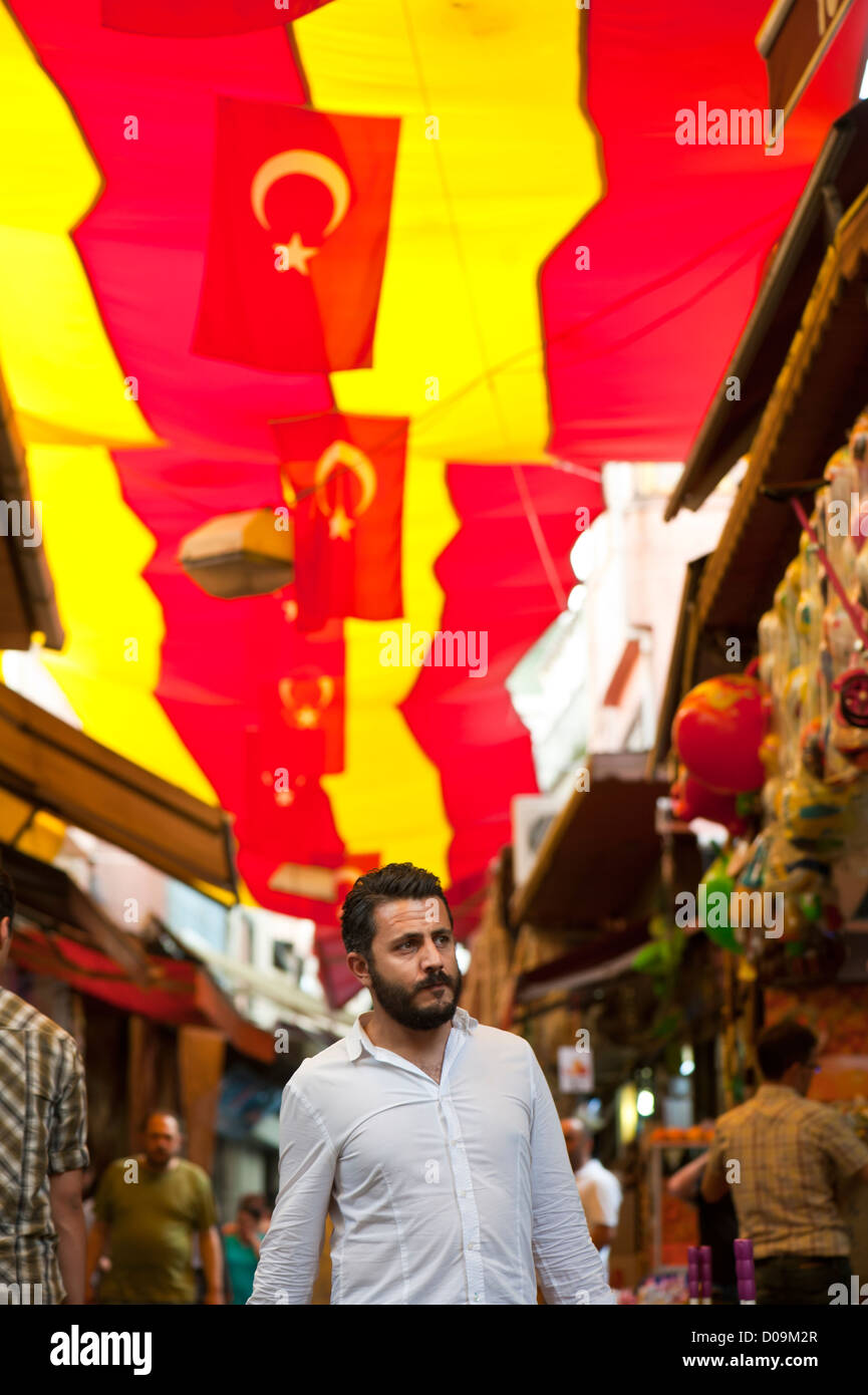 Galatasaray FC colours dominate in the spice market, Istanbul. Stock Photo