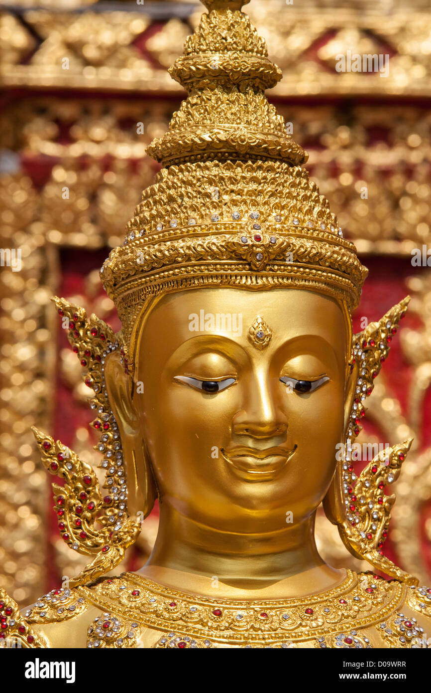 CLOSE-UP OF A BUDDHA STATUE IN THE WAT PHRA THAT DOI SUTHEP TEMPLE ...