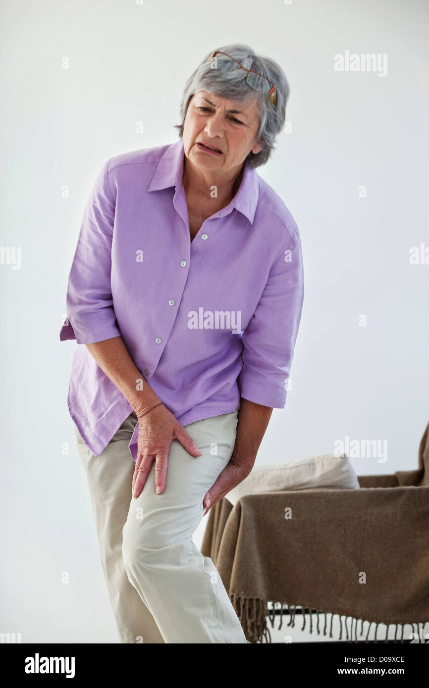 LEG PAIN IN AN ELDERLY PERSON Stock Photo Alamy joint-pain-and-stiffness-can-cause-falls-in-seniors