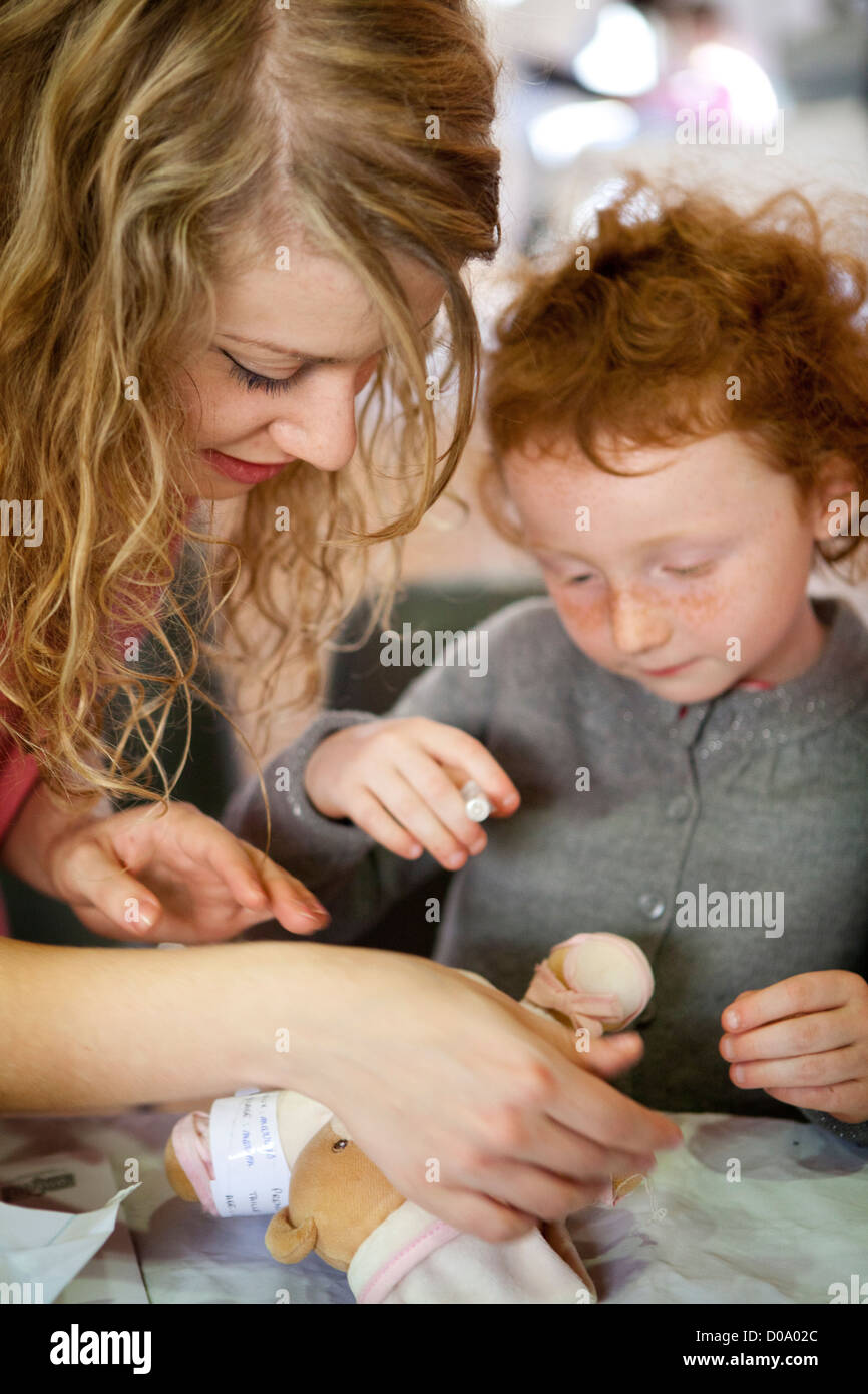 TEDDY BEAR HOSPITAL Stock Photo Alamy