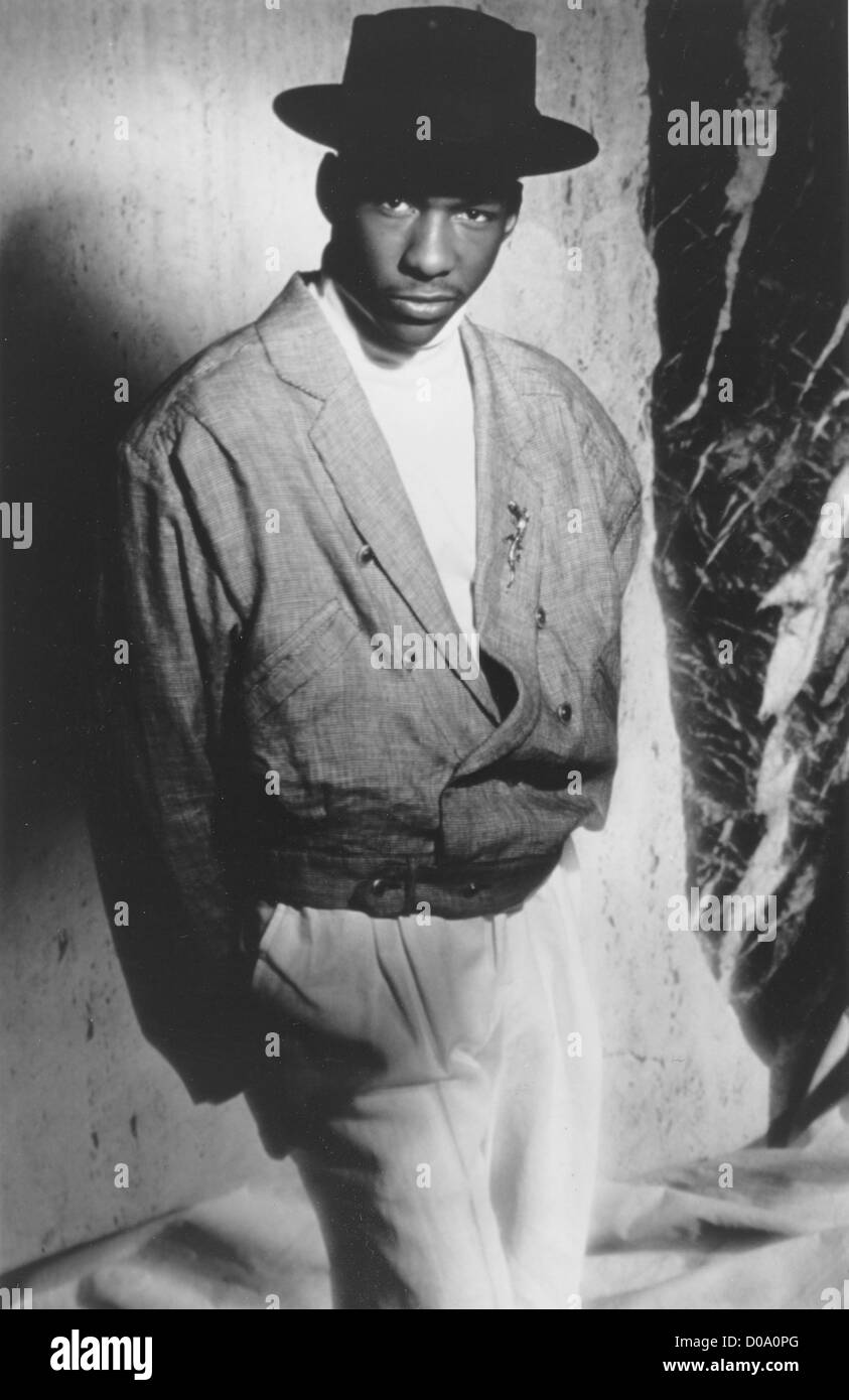 Bobby brown hi-res stock photography and images - Alamy