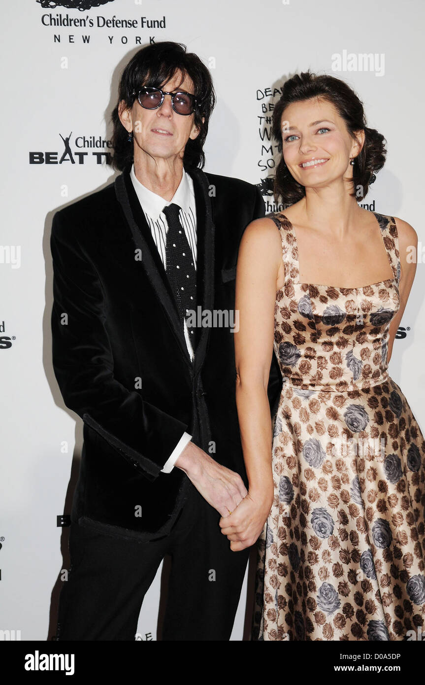 pic Paulina Porizkova Children https www alamy com stock photo ric ocasek and paulina porizkova the 20th anniversary celebration 51854930 html