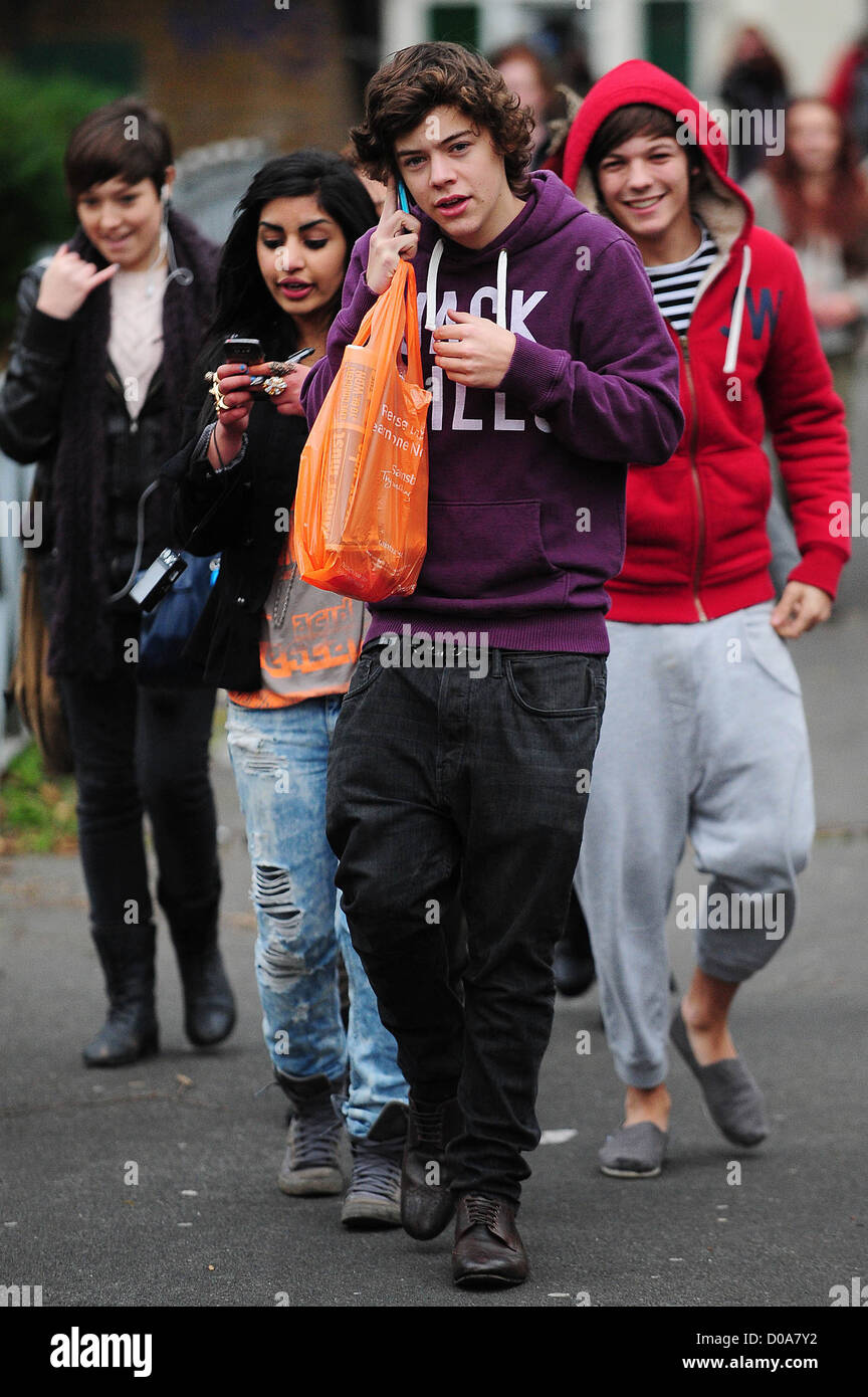 Louis Tomlinson of One Direction arrives at 'The X Factor' rehearsal  studios London, England - 12.11.10 Stock Photo - Alamy