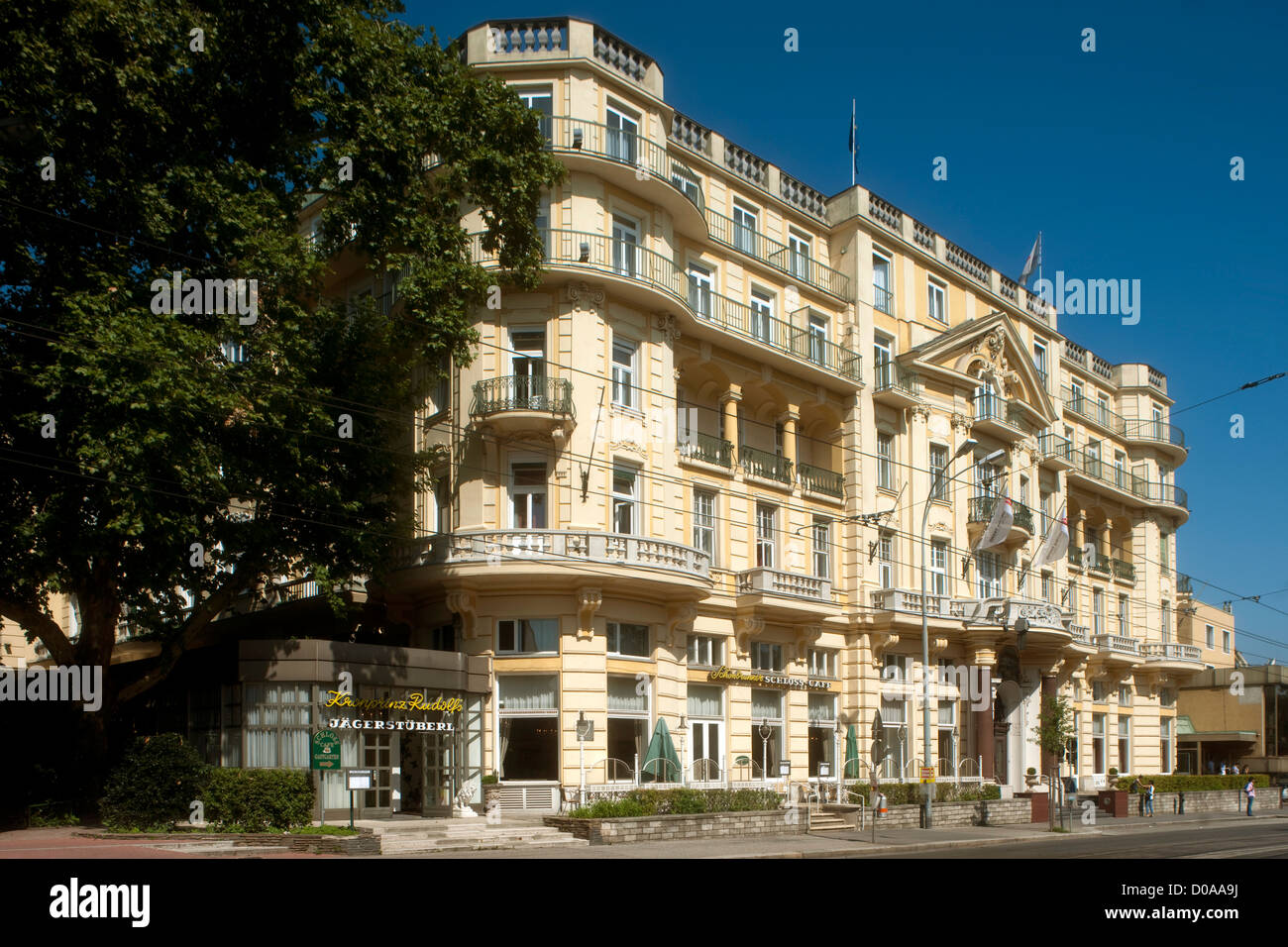 Österreich, Wien 13, Austria Trend Parkhotel Schönbrunn, Hietzinger  Hauptstrasse 10-20 Stock Photo - Alamy