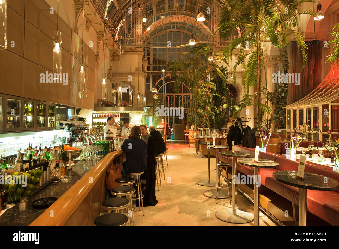 Österrreich, Wien I, Burggarten, Restaurant im Palmenhaus Stock Photo