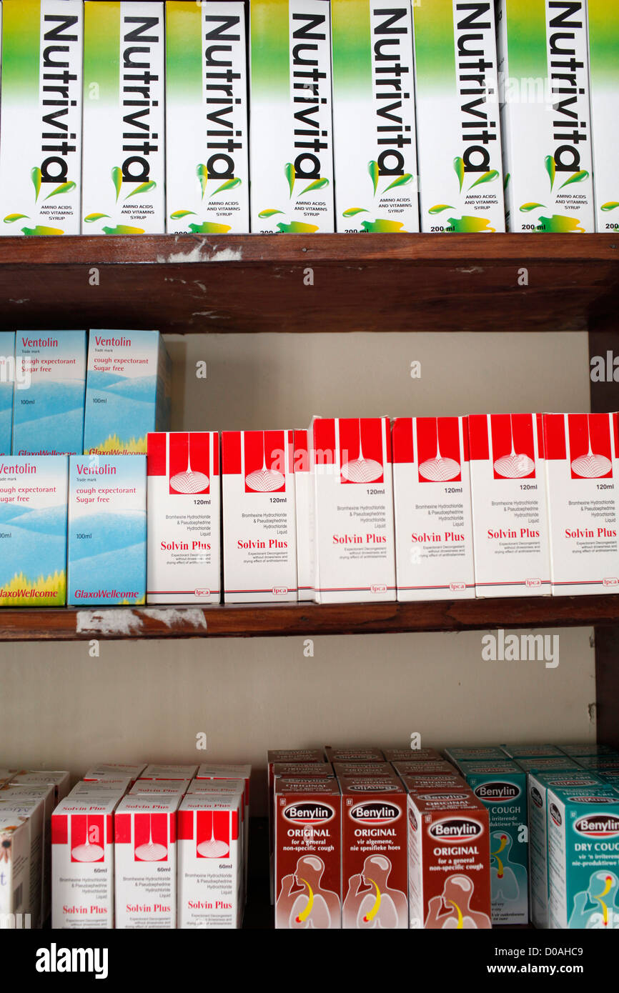 Aid Distribution Boxes Humanitarian aid boxes hi-res stock photography and images - Alamy