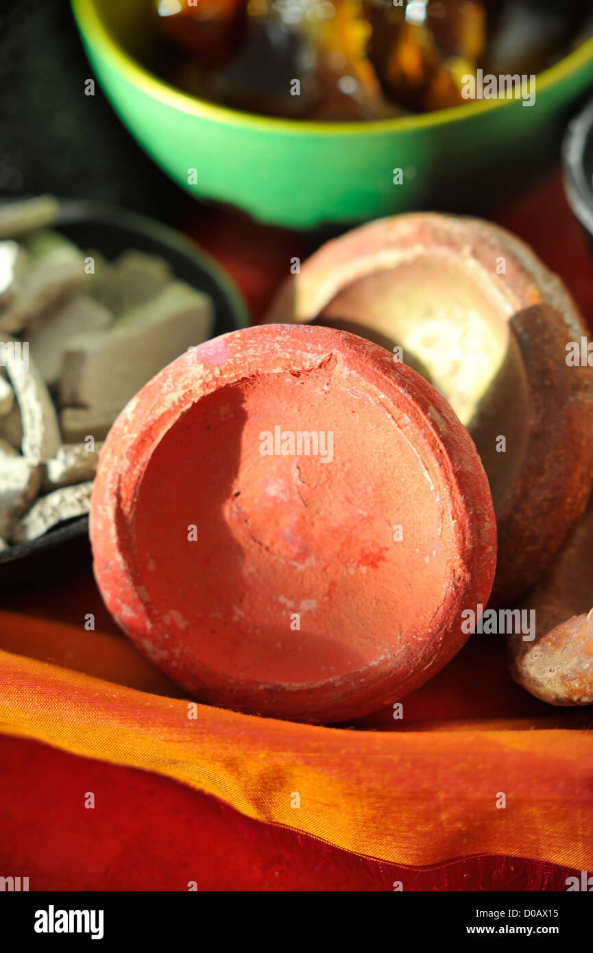 AKER FASSI NATURAL BERBER LIPSTICK MADE OF POPPY AND POMEGRANATE