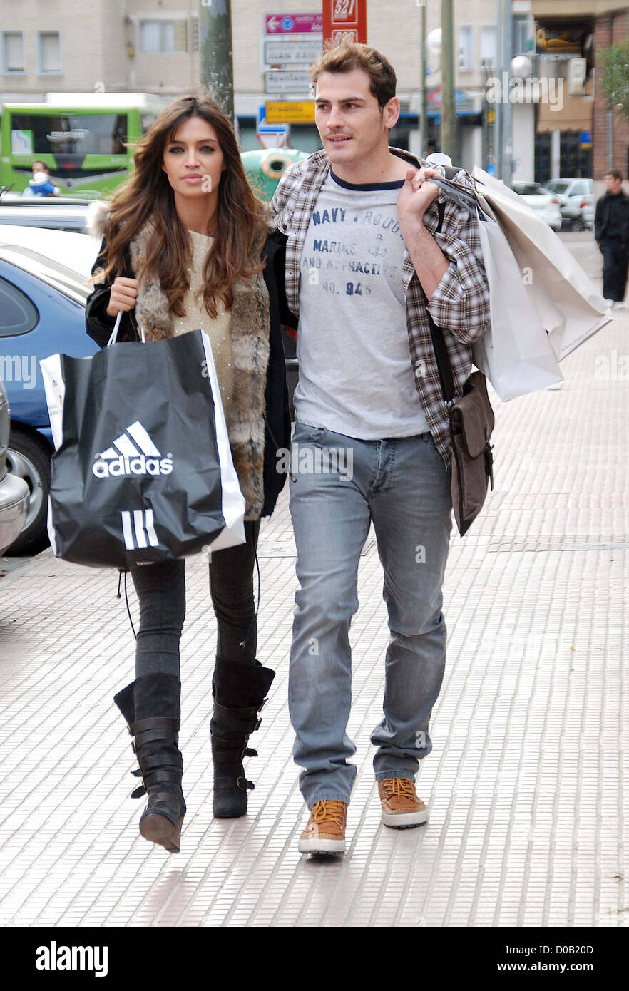 Iker Casillas and Sara Carbonero shopping in Madrid Madrid, Spain -  09.12.10 Stock Photo - Alamy