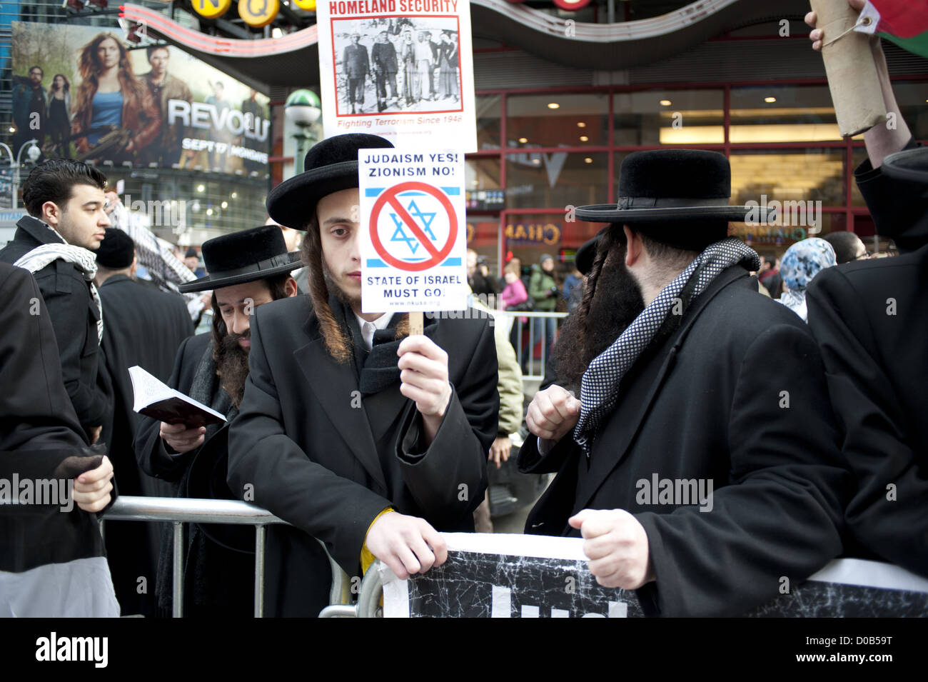 Pro-Palestinian demonstration at Times Square in Manhattan, November 18