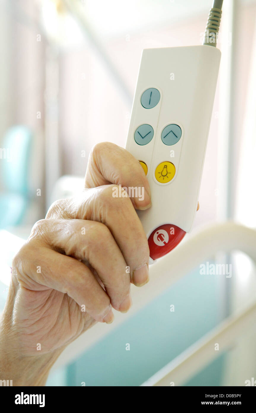 Patient call bell hires stock photography and images Alamy