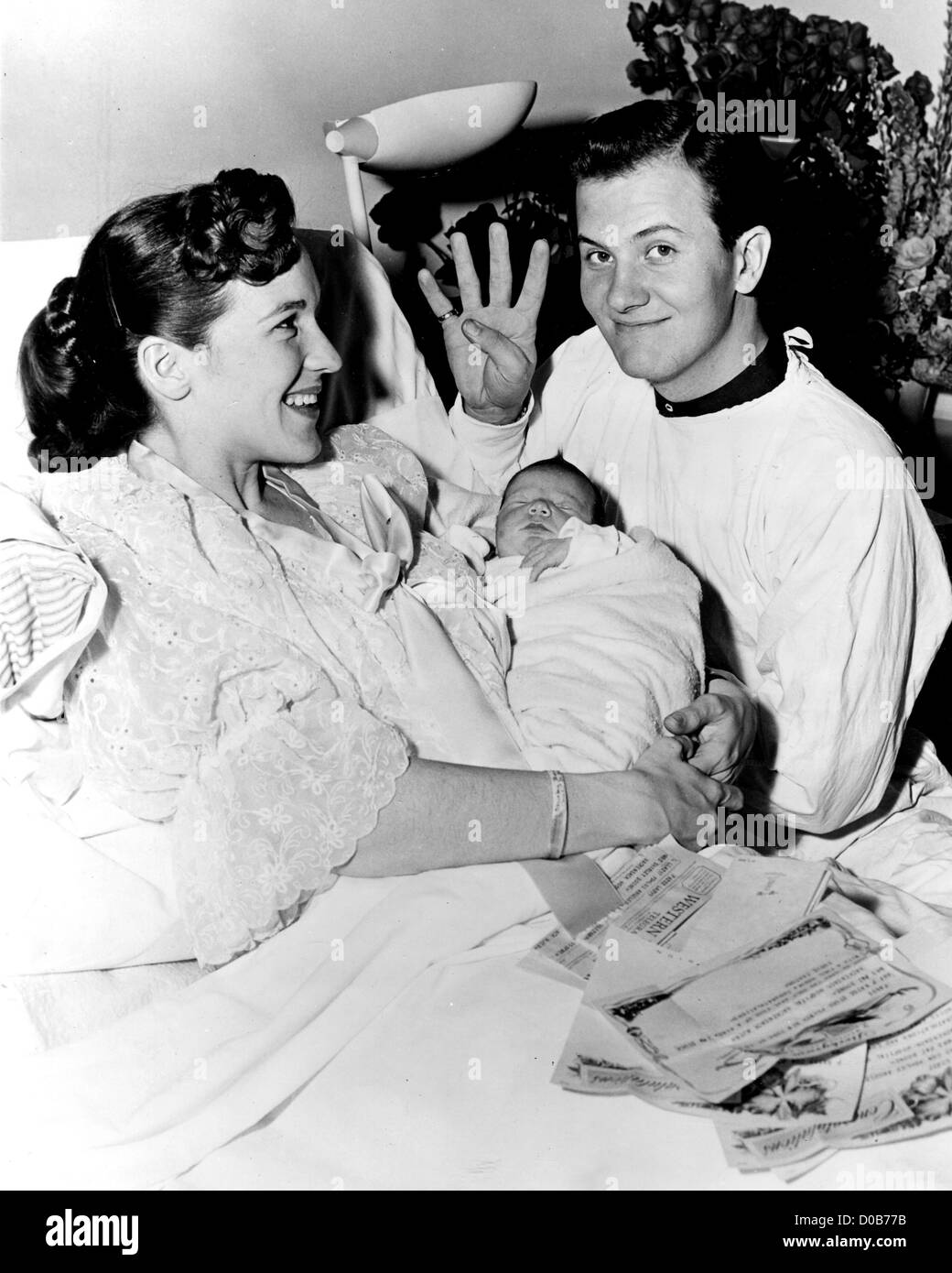 PAT BOONE US Singer And Film Actor With Wife Shirley And Daughter Laura