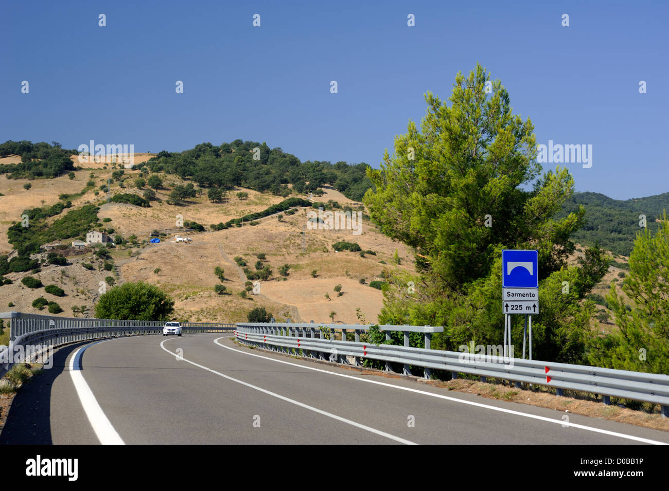 Italy Rone Roads Roads in italy hi-res stock photography and images - Alamy