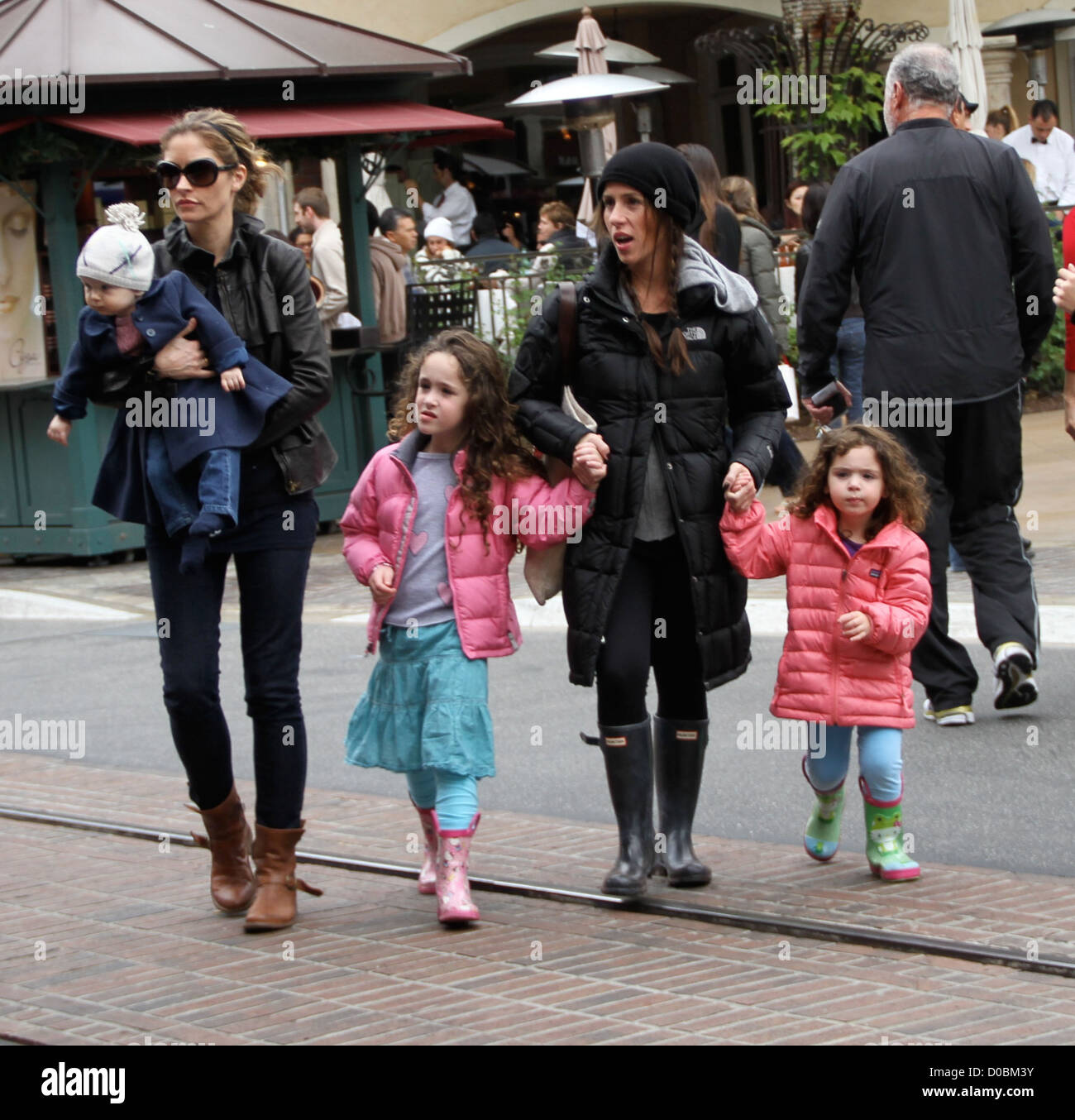 Rebecca Gayheart takes her son shopping with actress Soleil Moon Frye and her two daughters at The Grove in Hollywood Los Stock Photo