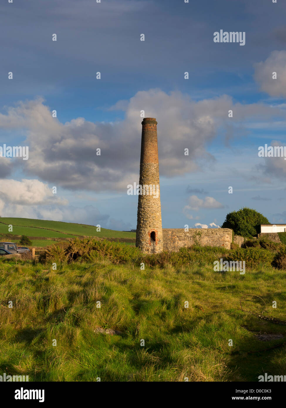 Mine chimney at Gwithian, Cornwall Stock Photo