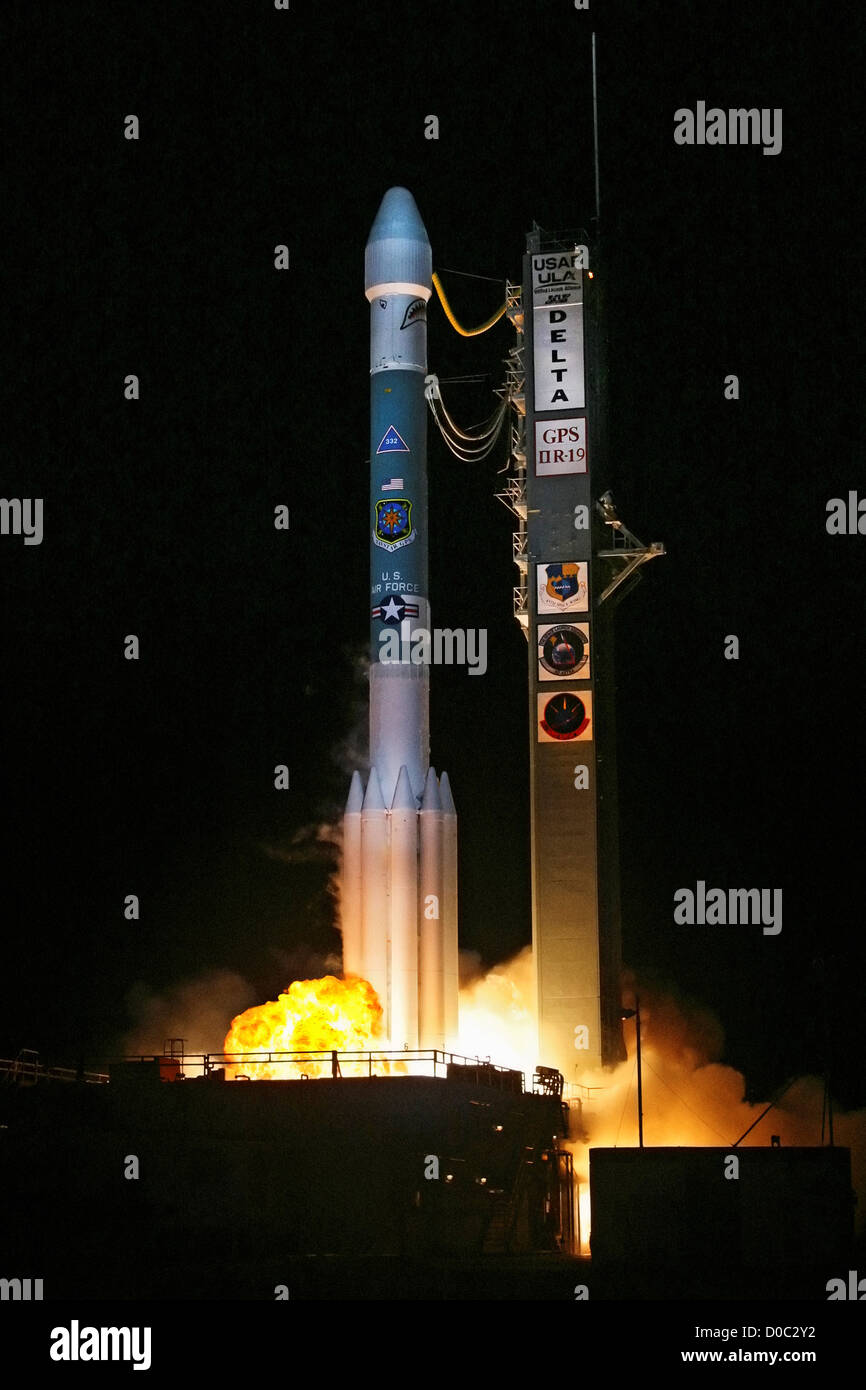 A Delta II rocket launches Global Positioning System satellite IIR19M