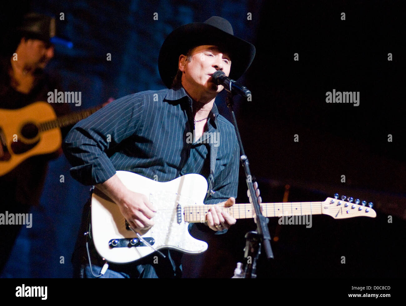 Clint black hi-res stock photography and images - Alamy