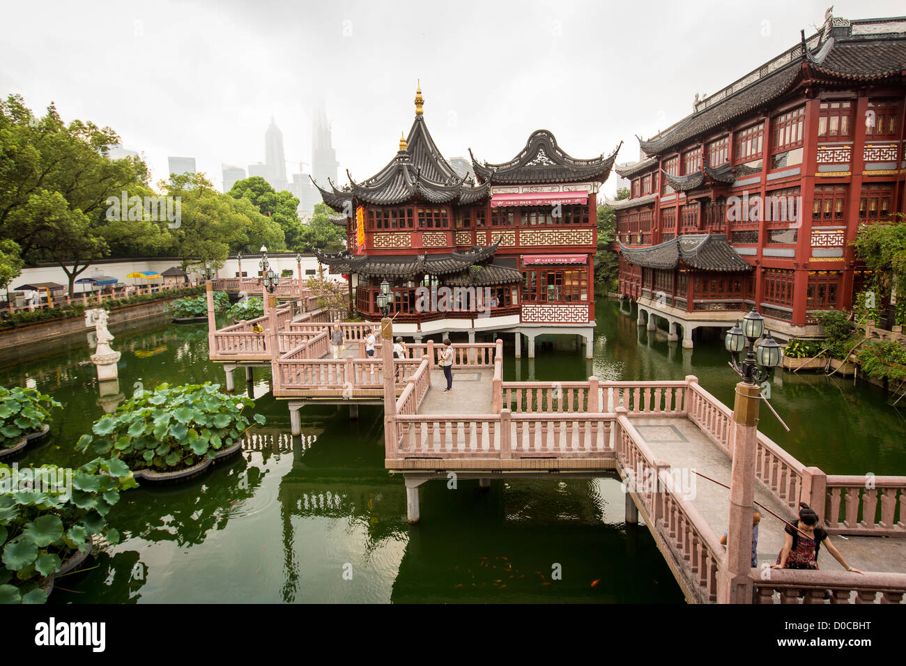 View of the Huxinting Teahouse in Yu Yuan Gardens Shanghai, China Stock