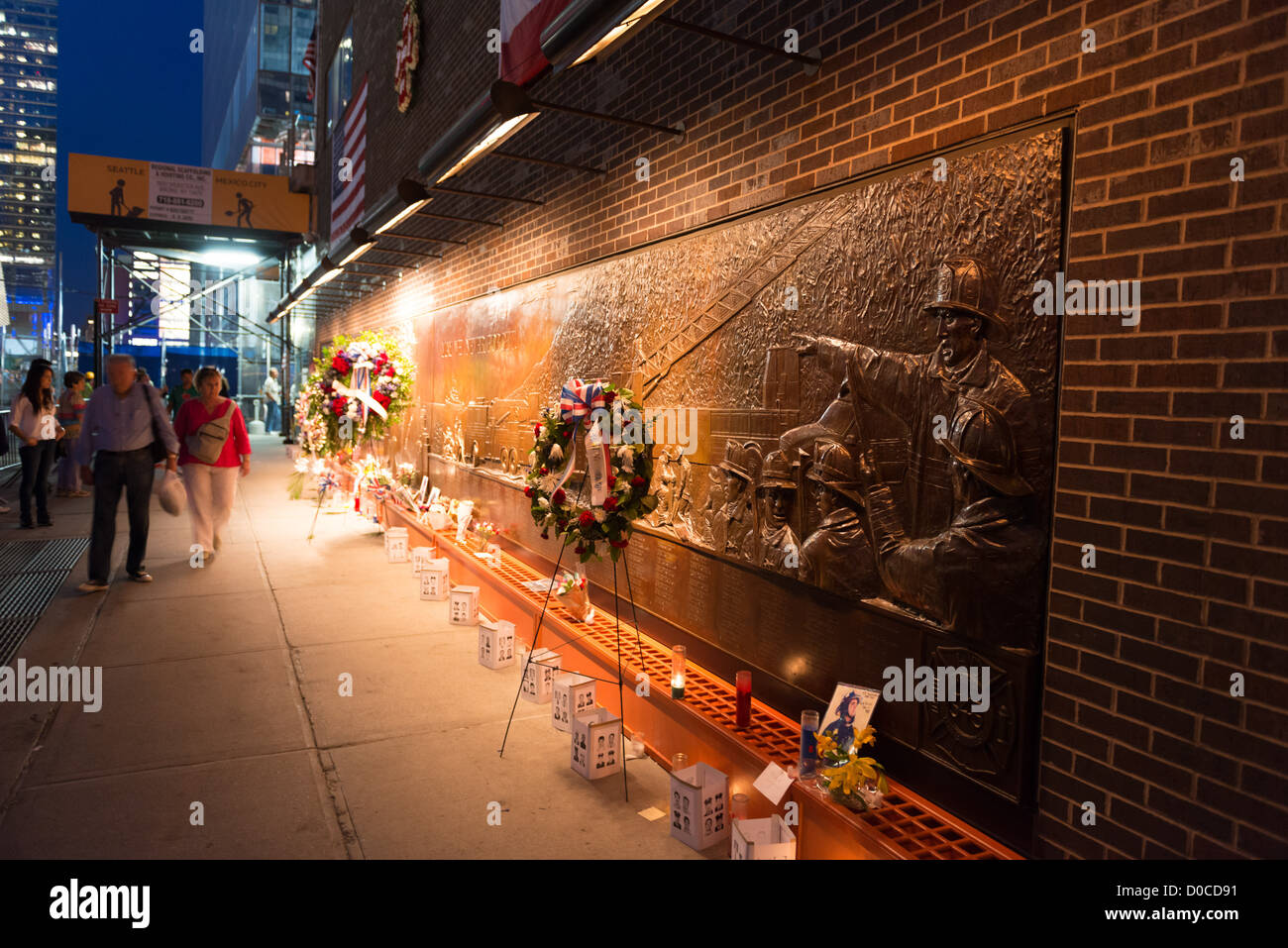 Memorial Wall of the 343 firefighters of FDNY Stock Photo