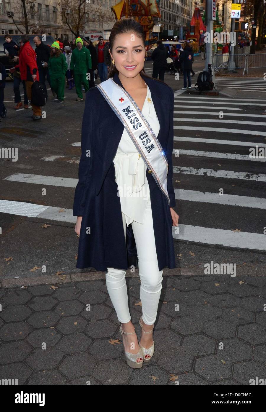 Olivia Culpo at 2012 Macy's Thanksgiving Day Parade, New York, USA