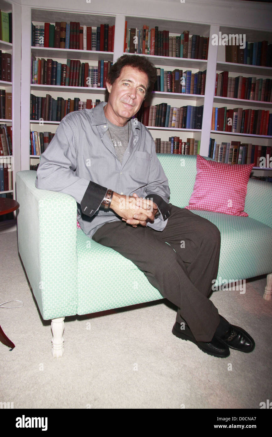 Barry Williams (Greg from The Brady Bunch) Opening night of the Off-Broadway production of 'Eve Plumb in Miss Abigail's guide Stock Photo