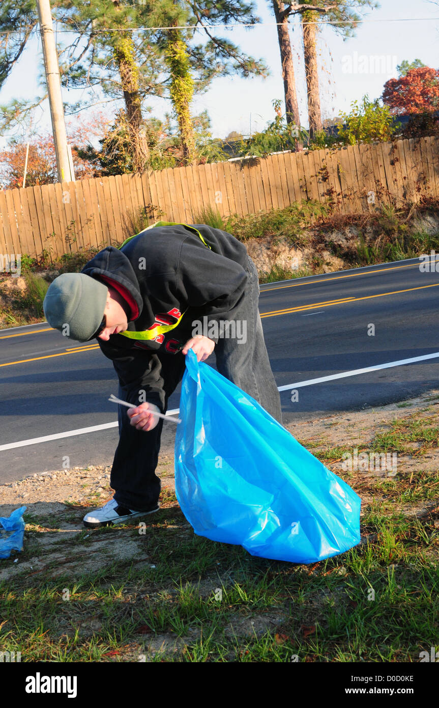 Chief Warrant Officer 2 D. J. Rhodes, a Youngstown, Ohio, native who
