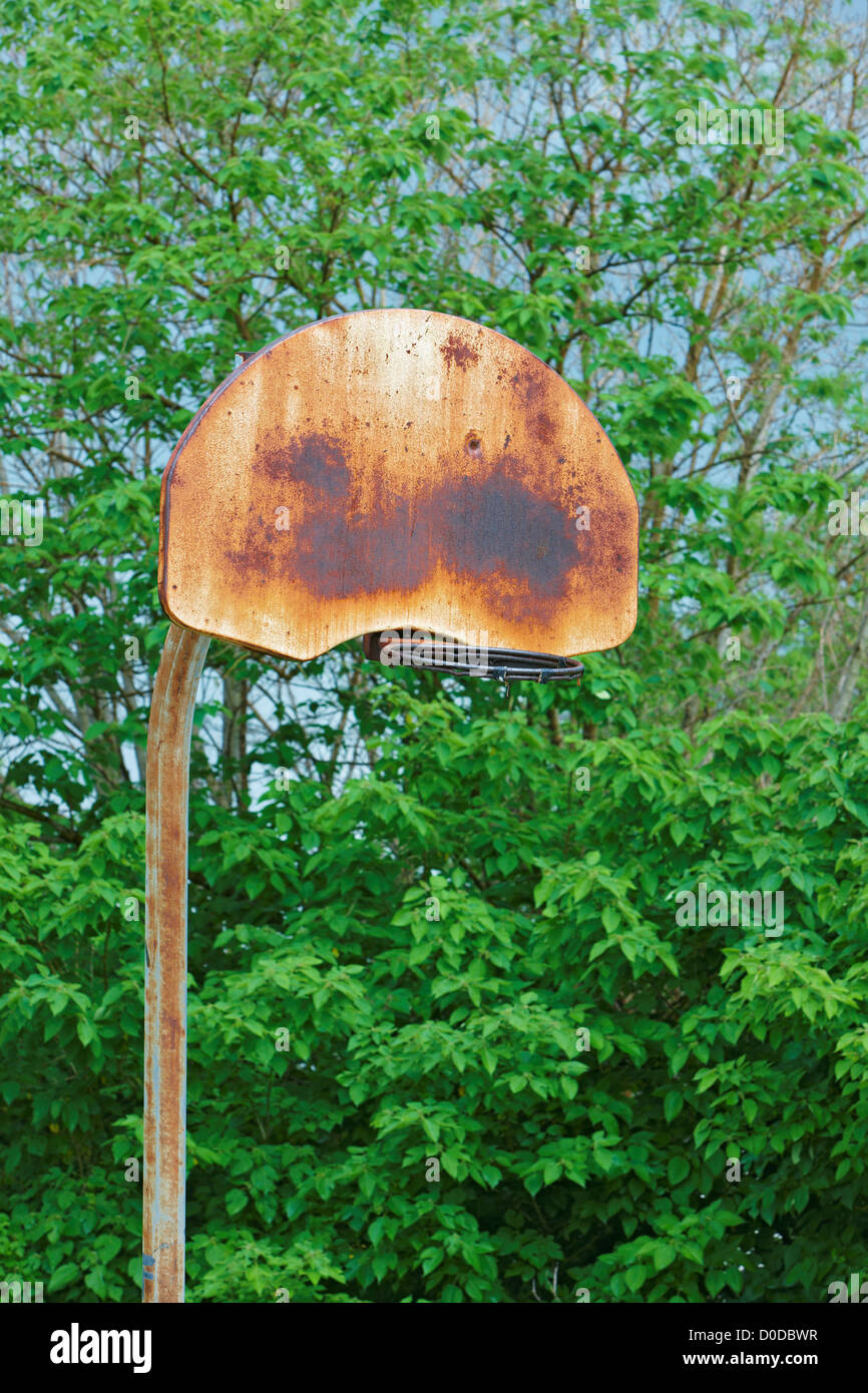 Abandoned Rusted Basketball Hoop Stock Photo Alamy