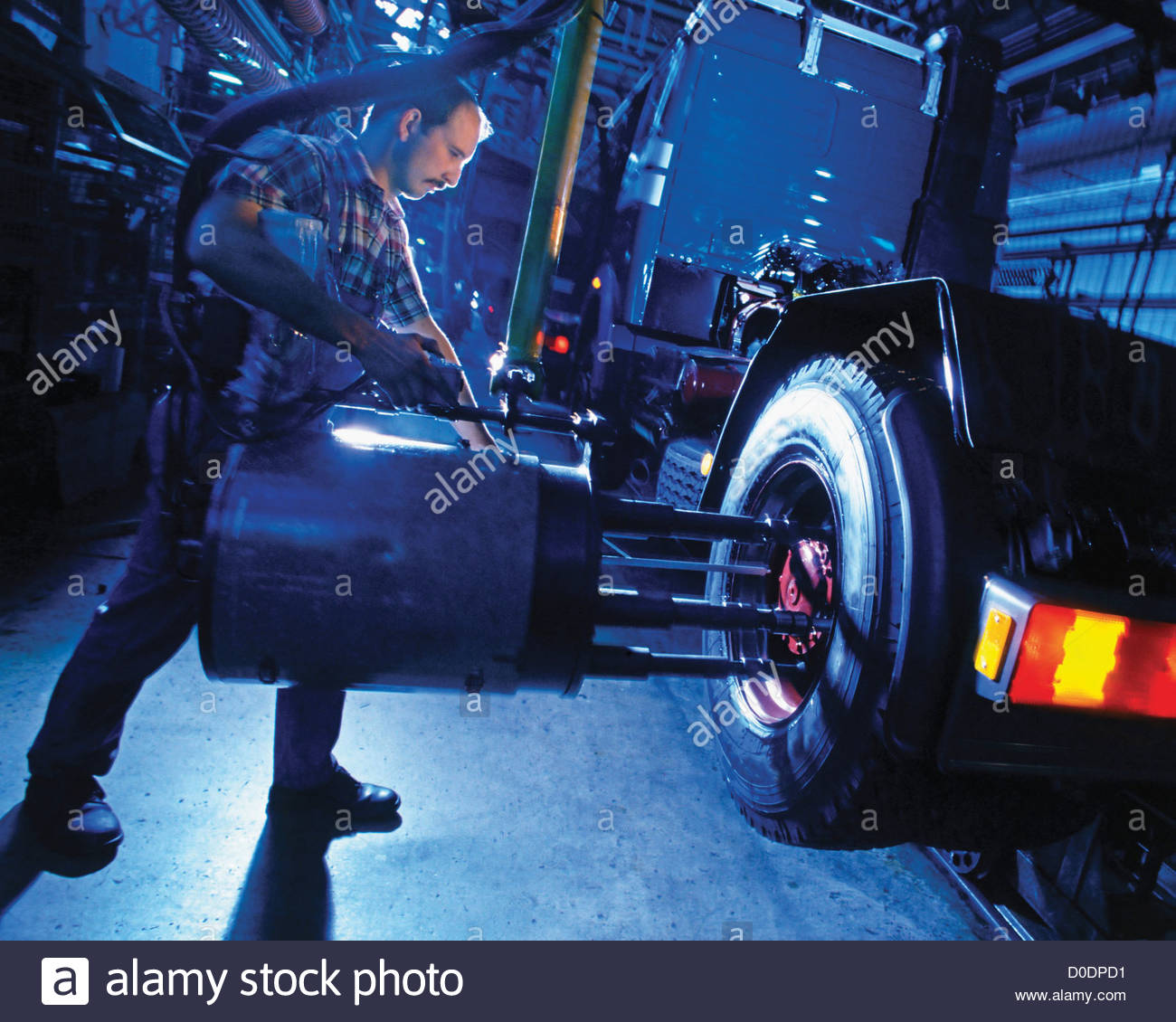 Lug Wrench High Resolution Stock Photography and Images Alamy