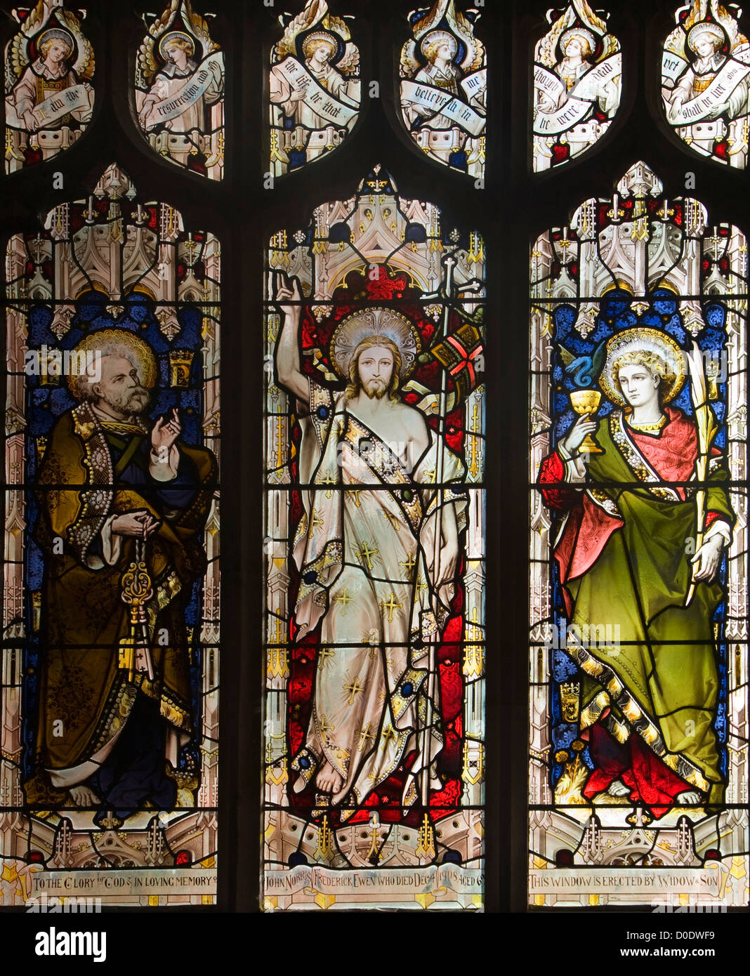 Stained glass window, Reydon church, Suffolk, England, UK - Jesus Christ with Saint Peter and John c 1908 Stock Photo