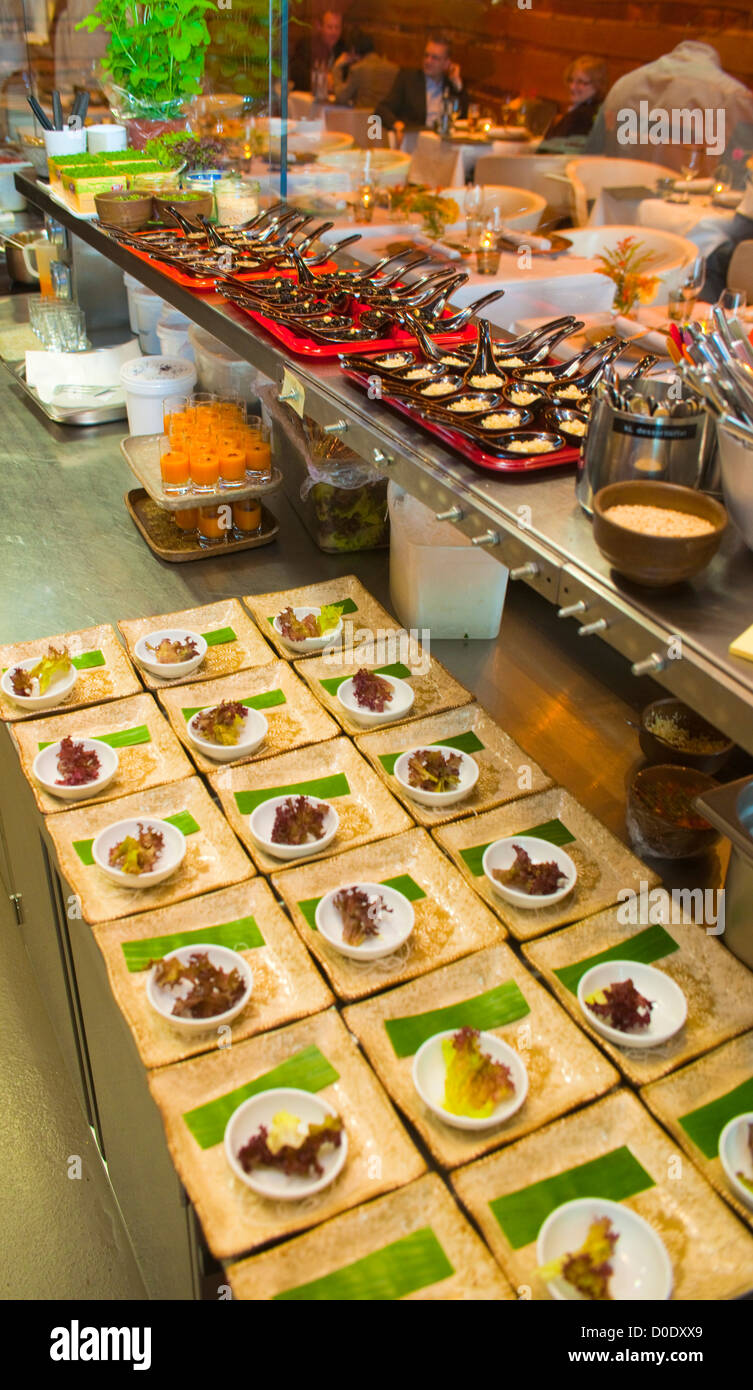 Österrreich, Wien 9, Lustkandlgasse 4, "Kim kocht" asiatisch kreative Küche auf höchstem Niveau. Kim serviert persönlich. Stock Photo