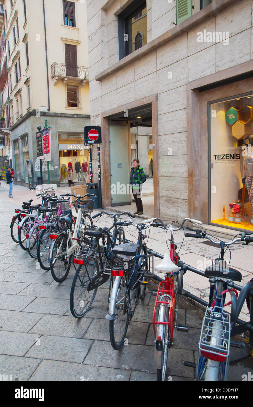 Public Bikes Front Bike Basket - Honey