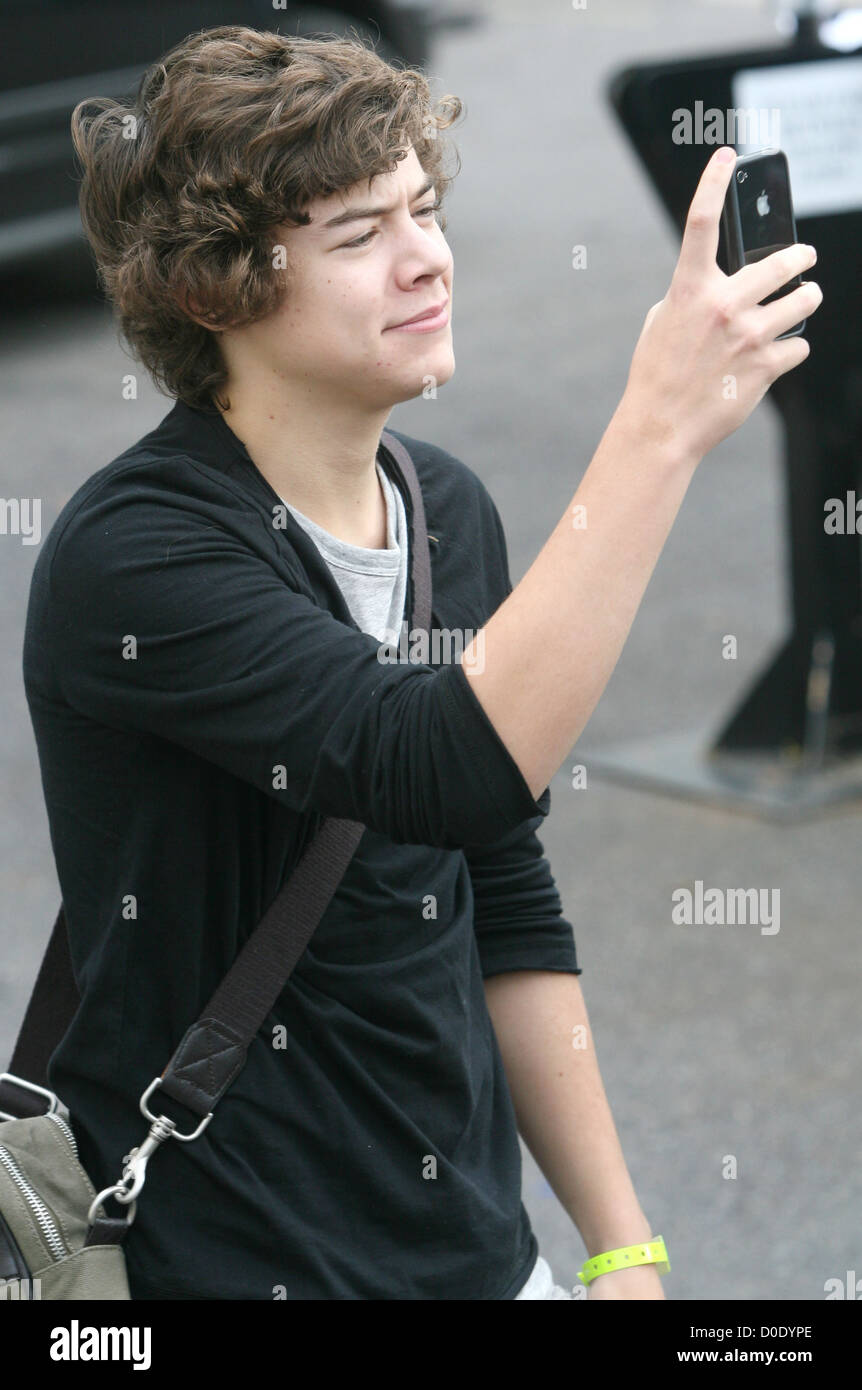 X Factor finalist Harry Styles of One Direction arrives at rehearsals  London, England - 28.10.10 Stock Photo - Alamy