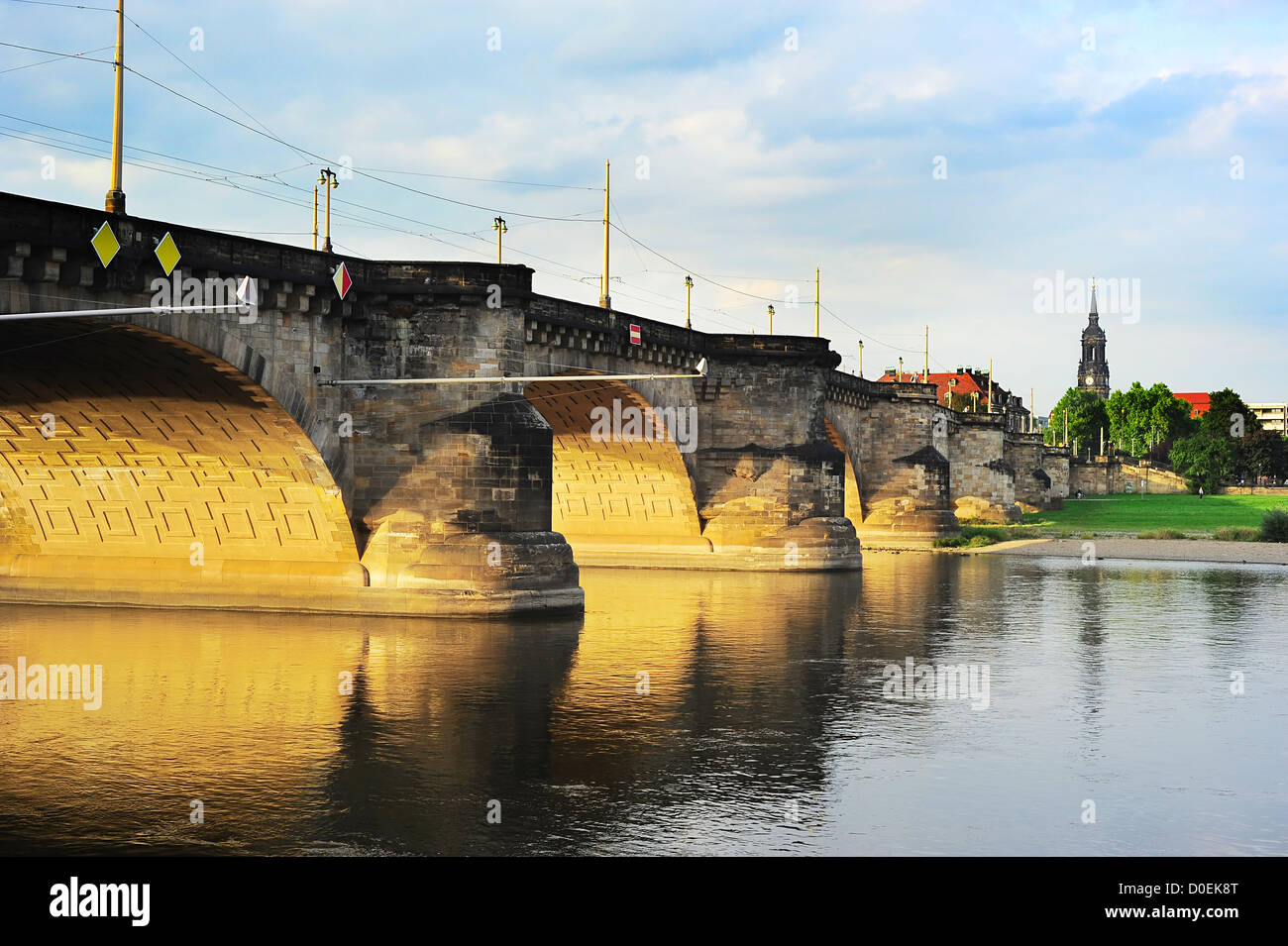 The Augustus Bridge is the oldest bridge in the city of Dresden