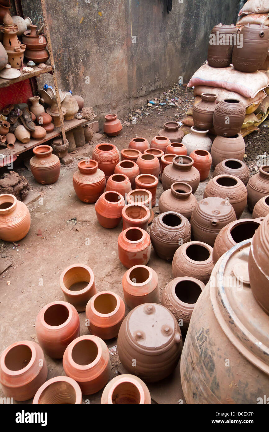 Pottery in the Dharavi Slum in Mumbai, India Stock Photo