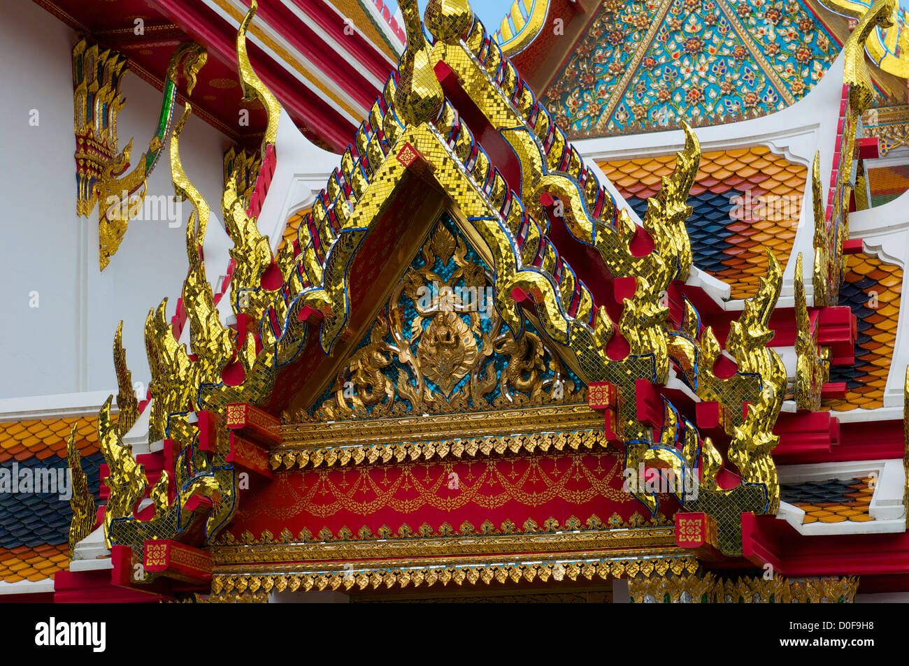 Wat Pho temple in Bangkok Stock Photo - Alamy